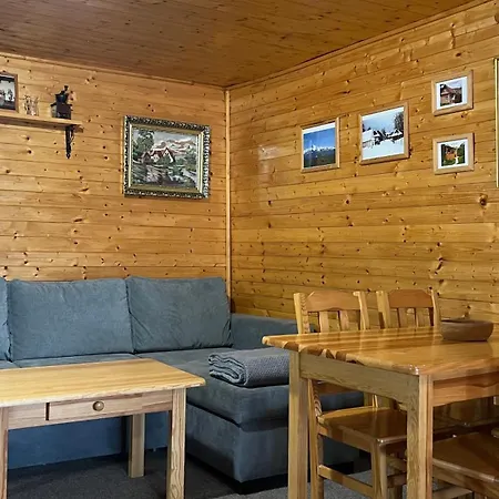 Drevenica U Porubaena * Jakubovany (Zilinsky)